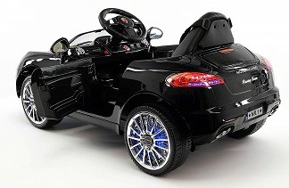 Roadster Ride-on Car review