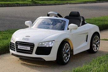 First Drive Audi R8 Ride-on Car